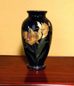 Item thumbnail for item bcae39dc-7de9-43c0-92cb-fd4a80c1a5f5