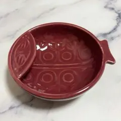 魚モチーフ 陶器 お玉受け レードルレスト 赤 レトロ 小皿　ヴィンテージ