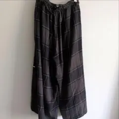 niko and グレー系チェック柄ワイドパンツ