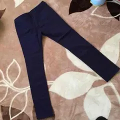 guのスキニーパンツ 濃紺 新品未使用☆