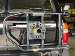 【超希少・廃盤品】スペアホイールキャリア　ガイドローラ ランドクルーザー80GXのサムネイル