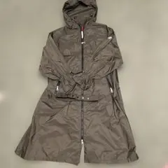 MONCLER モンクレールオリーブグリーン ロング丈ジャケットのサムネイル