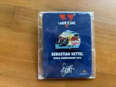Sebastian Vettel 2012 ピンバッジ