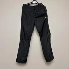 Adidas 黒　ゴールド clima proof
