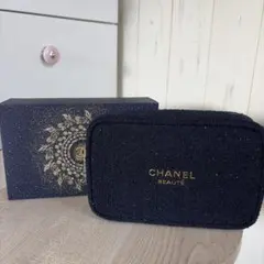 q*p様 CHANEL BEAUTÉ ノベルティ ラメブラック ポーチ 長短チェ - メルカリ