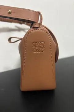 Item thumbnail for item 7fd293b7-653d-40fe-9e74-5a6ea6030182