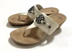 UGG トングサンダル 24