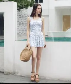 花柄　ワンピース水着　Lサイズ　プール　温泉　旅行　体型カバー