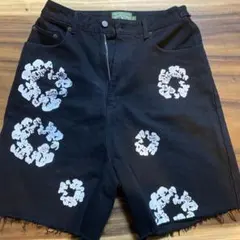 DENIM TEARS 黒デニムショートパンツ