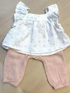 ベビーギャップ　セットアップ　サロペット　3点セット　コットン　3〜6Ｍ