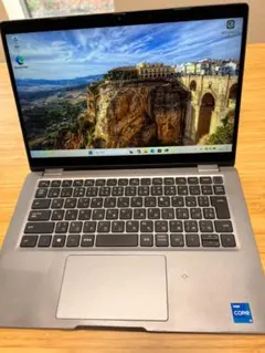 Latitude 5320(2-in-1) タッチパネル搭載