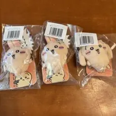 ちいかわ うさぎだらけくじ E賞 ぬいぐるみバッジ ヤハ トンカチ うさぎ