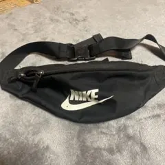 NIKE ボディバッグ ブラック