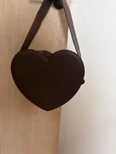 Item thumbnail for item c0f5affa-fd5e-4ca9-920e-677c56cfdc8a