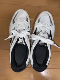 Mizuno 卓球シューズ ホワイト/ブラック サイズ23.5cm
