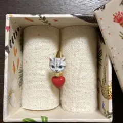 ネコの指輪