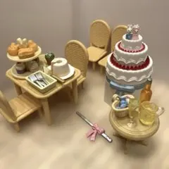 シルバニアファミリー　ウェディングケーキ　パーティ小物　まとめ売り