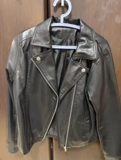 ブラック レザー ライダースジャケット