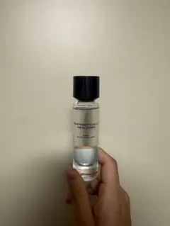 ZARA ENERGETICALLY NEW YORK 香水のサムネイル