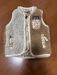 パタゴニア フリースベスト 3-6ヶ月　美品　【値下げ中】