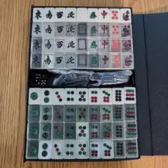 麻雀牌　アカギ　鷲巣麻雀　透明牌　スケルトン　クリアのサムネイル