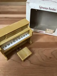 シルバニアファミリー　初期　ピアノセット