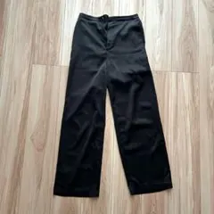 UNIQLO サテンリラックスストレートパンツM