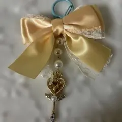 閉店SALE‼️黄色いリボン　パール　ハート棒　チャーム