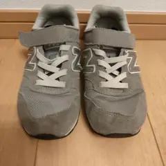 new balance グレー スニーカー マジックテープ　２１センチ