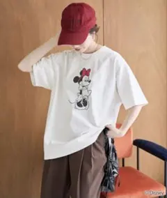フリークスストア⭐️ディズニー　Tシャツ　ミニーちゃん　ミニーマウス　半袖　白のサムネイル
