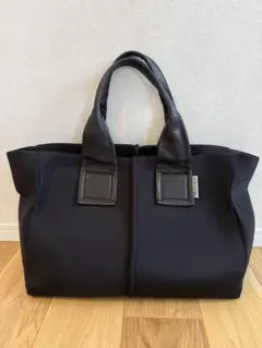 kawa-kawaカワカワ　トートバッグ　Lサイズ　wet　大容量　ファスナー付のサムネイル