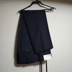 ユニクロ　スマートアンクルパンツ　ネイビー　L