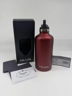 新品 プラダ PRADA ロゴ カラビナ 水筒 500ml ウォーターボトル - メルカリ