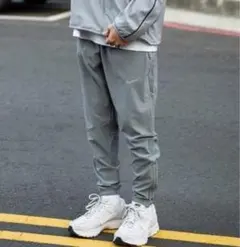 S ナイキ エッセンシャル メンズ ウーブン ランニングパンツ グレー ランパン