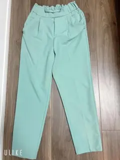 ミントグリーン カジュアルパンツ Mサイズ