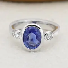 2.00ctを超えるサファイヤを手元で楽しめるデザインリングK18WGサイズ12