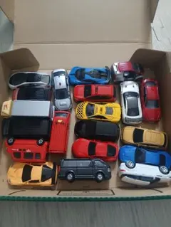 トミカまとめ売り　２０台