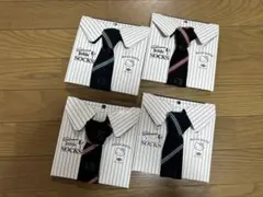 ハローキティ　メンズソックス　新品未使用　4足セット　　　 ネクタイ風