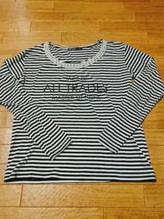 ボーダー柄 長袖Tシャツ クルーネック　レディース