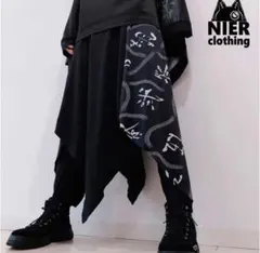 美品✨NieR Clothing 変則フラップスカート付き パンツ【和柄漢字】のサムネイル