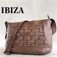 極美品✨IBIZA 牛モチーフ レザーショルダーバッグ 茶のサムネイル