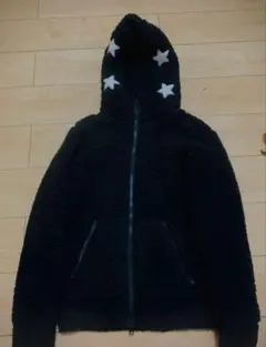 黒のフリースジャケット 星形刺繍付き サイズ2
