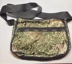 LeSportsac レスポートサック ショルダーバッグ リーフ柄ヒョウ柄