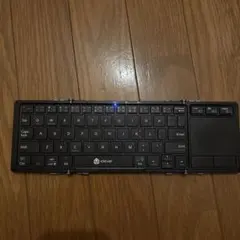 iClever IC-BK08 折りたたみ式ワイヤレスキーボード 本体