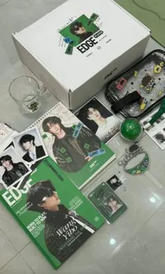 2026年最新】王一博 写真集の人気アイテム - メルカリ