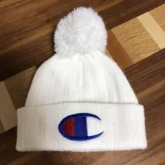 champion ビックロゴ　ニット帽　50〜52㎝　ホワイト