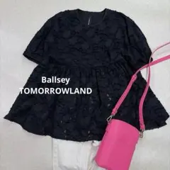 Ballsey マーガレットカットジャカード ウエストギャザーブラウス　黒　近年のサムネイル