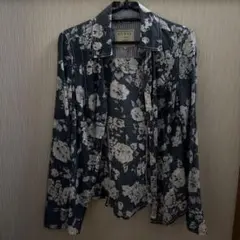 ［お値下げ］春夏用　GUESS 花柄 長袖シャツ XS