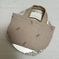 韓国 刺繍ヌビ キルティング 生地 ミニトートバッグ 内ポケットあり