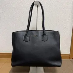 極美品 フルラ ALBA トートバッグ L ブラック 大容量 ゴールド金具 A4のサムネイル